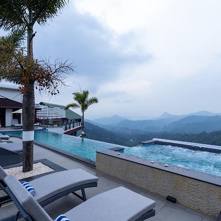 The Panoramic Getaway Hotel Munnar Eksteriør billede The swimming pool at the resort