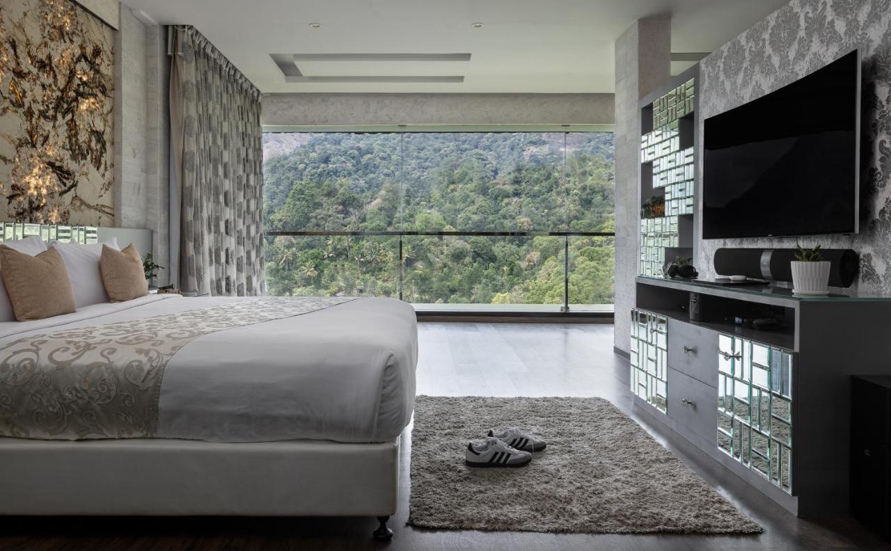 The Panoramic Getaway Hotel Munnar Eksteriør billede A bedroom at the hotel