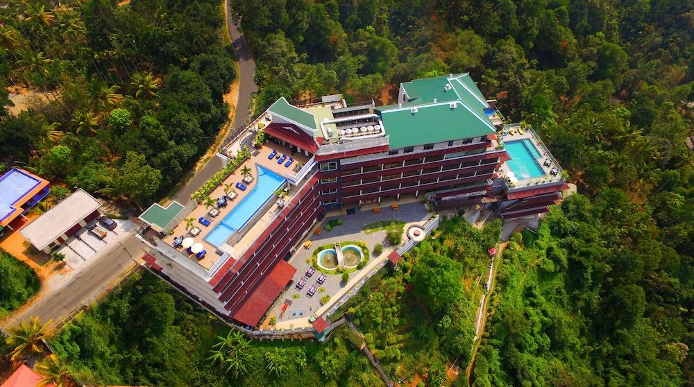 The Panoramic Getaway Hotel Munnar Eksteriør billede Aerial view of the hotel